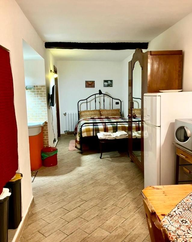 Case Vacanza Cipriano Spacious Apartment And Cosy Studio Monolocale Torretta  المظهر الخارجي الصورة