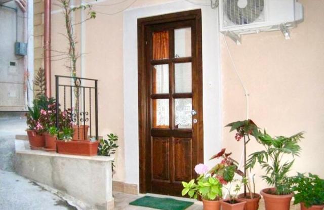 Case Vacanza Cipriano Spacious Apartment And Cosy Studio Monolocale Torretta  المظهر الخارجي الصورة