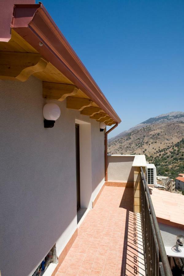 Case Vacanza Cipriano Spacious Apartment And Cosy Studio Monolocale Torretta  المظهر الخارجي الصورة